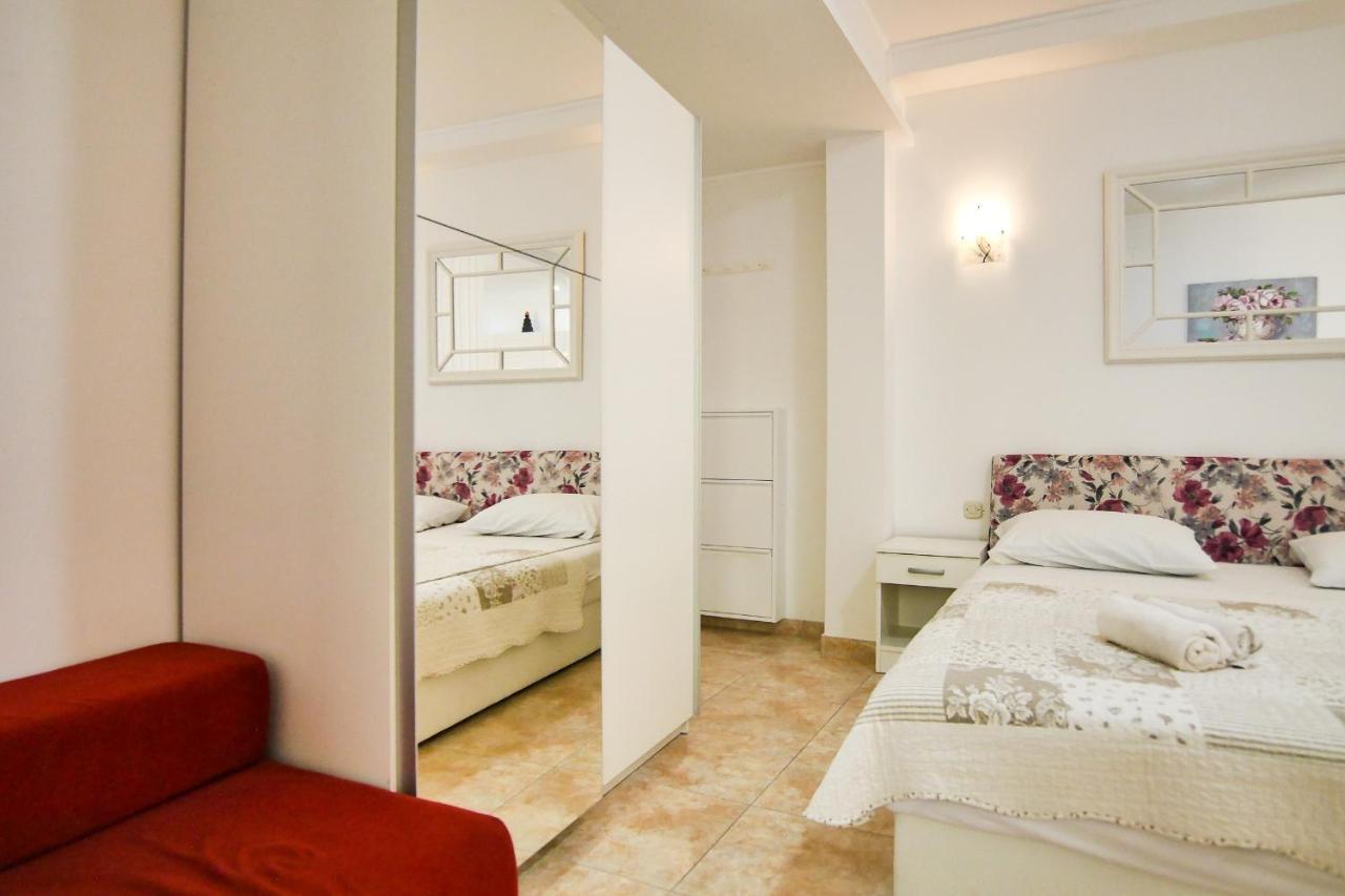 Apartments Babaja Omiš Exteriér fotografie
